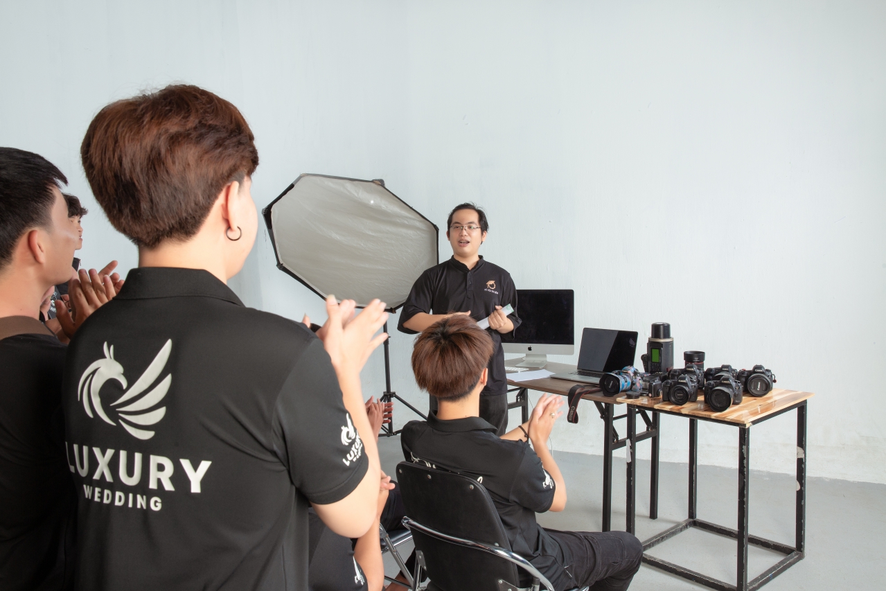 Chụp ảnh cưới đẹp giá rẻ tại Sài Gòn