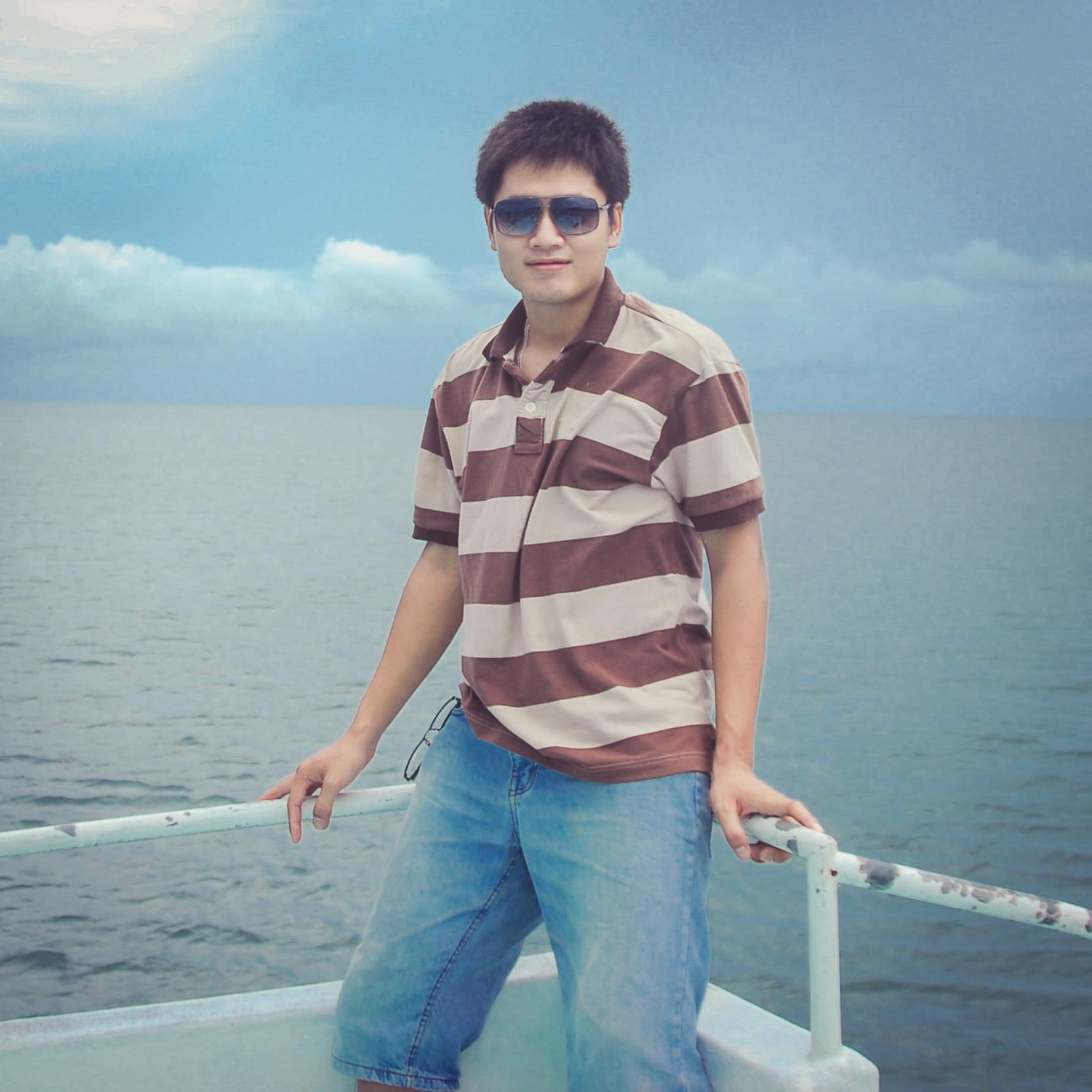 Co-Founder/CEO Hàn Viết Long Giang